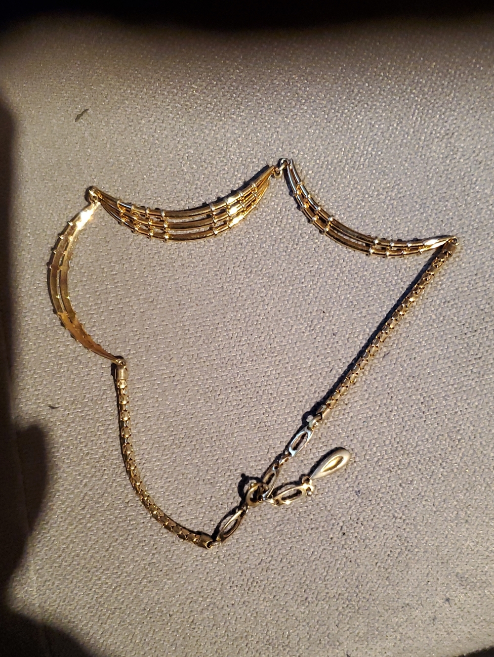 Gold Tone Women's Statement Necklace - Elegant Curved Link Design